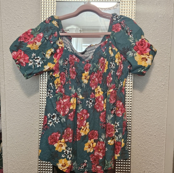 Torrid Vibrant Floral Green Blouse - Picture 4 of 4